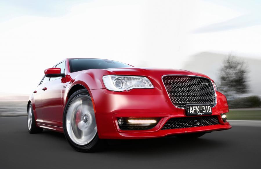  Chrysler 300 SRT (LX2) 2015 года  (AU) (фото 6 из 31)